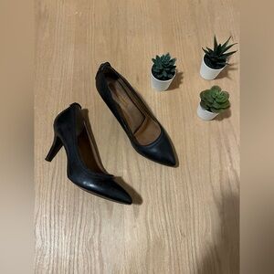 Calvin Klein Jean Black 3 Inch Heeled Pumps / Dress Shoes